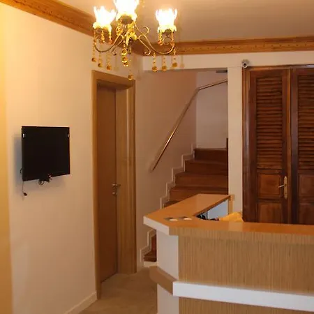 Portofino فندق اكياكا