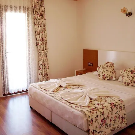 Portofino מלון 3*